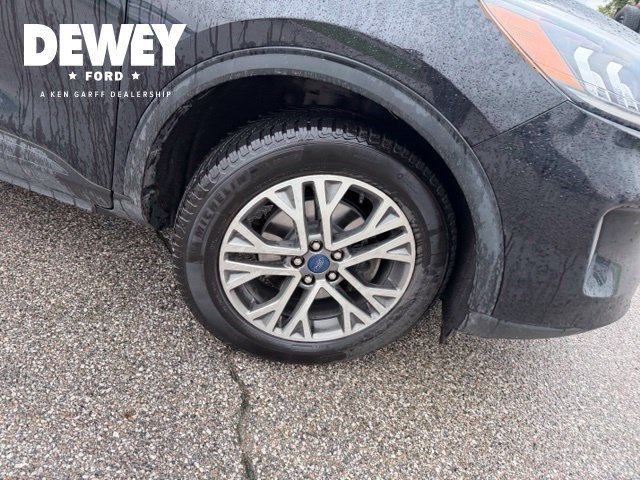 Used 2022 Agate Black Metallic Ford SEL image 15