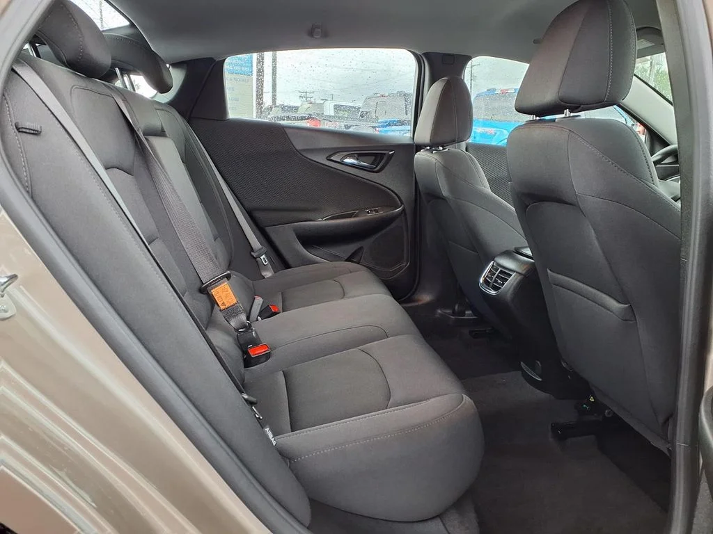 Used 2025 Gray Chevrolet LT image 7