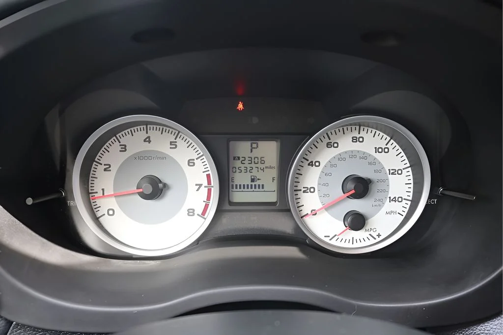 Used 2014 Blue Subaru 2.0i image 24
