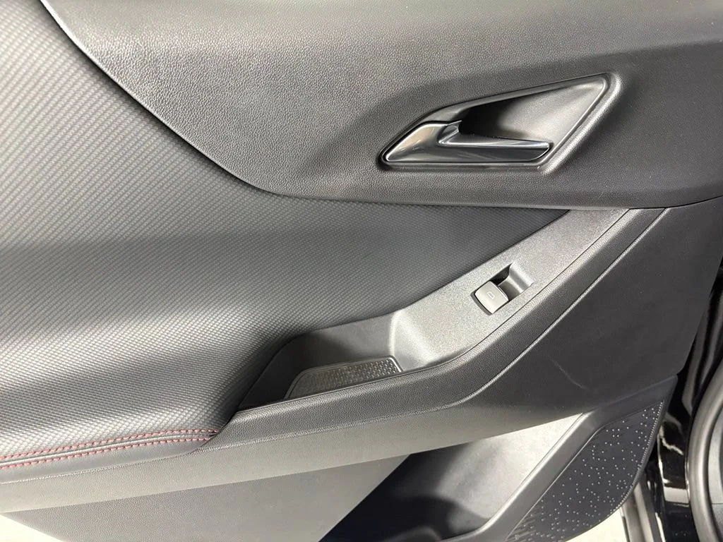 2027 Chevrolet Equinox RS - Photo 39