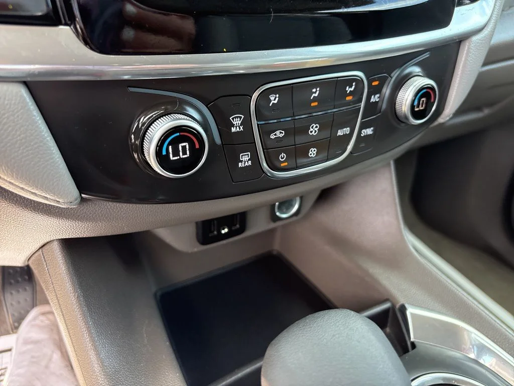 Used 2021 Satin Steel Metallic Chevrolet LT image 18