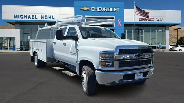 2023 Chevrolet Silverado HD Work Crew Cab 175" WB's photo