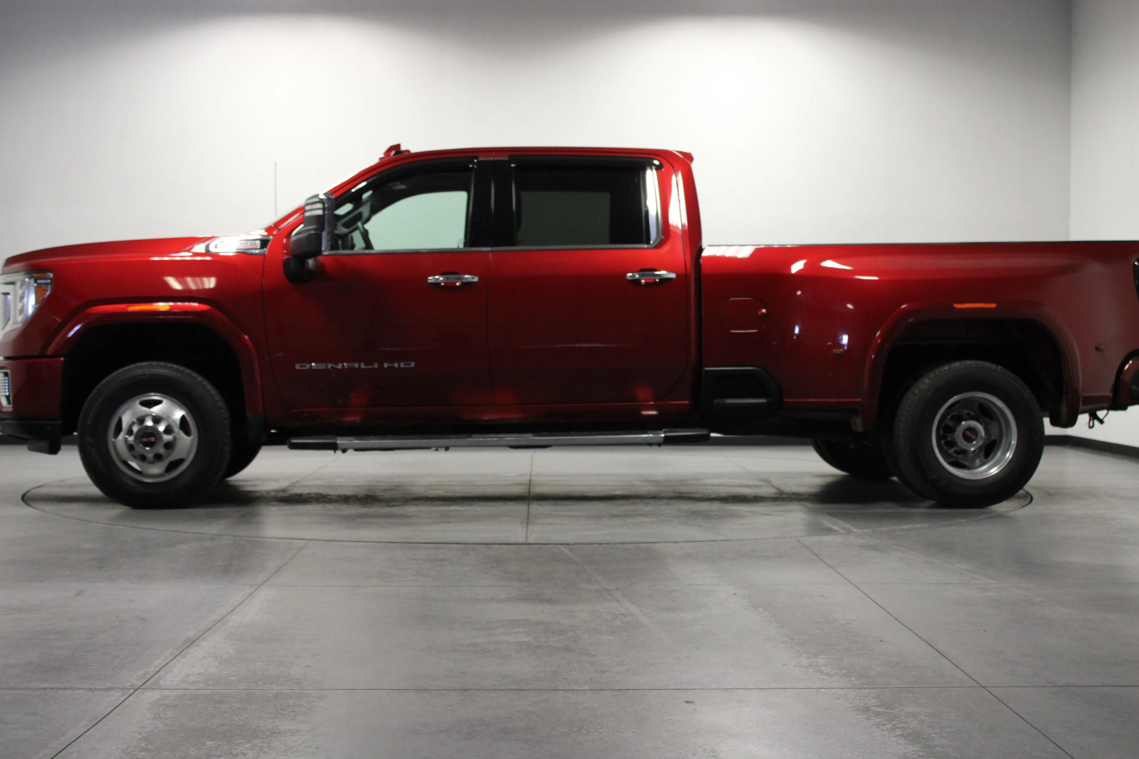 Used 2022 Cayenne Red Tintcoat GMC Denali DRW image 7
