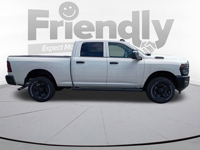 New 2026 Bright White Clear-Coat Exterior Paint RAM Tradesman image 4