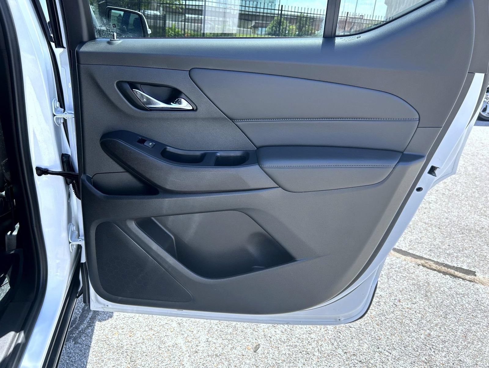 2023 Chevrolet Traverse 1LT - Photo 19