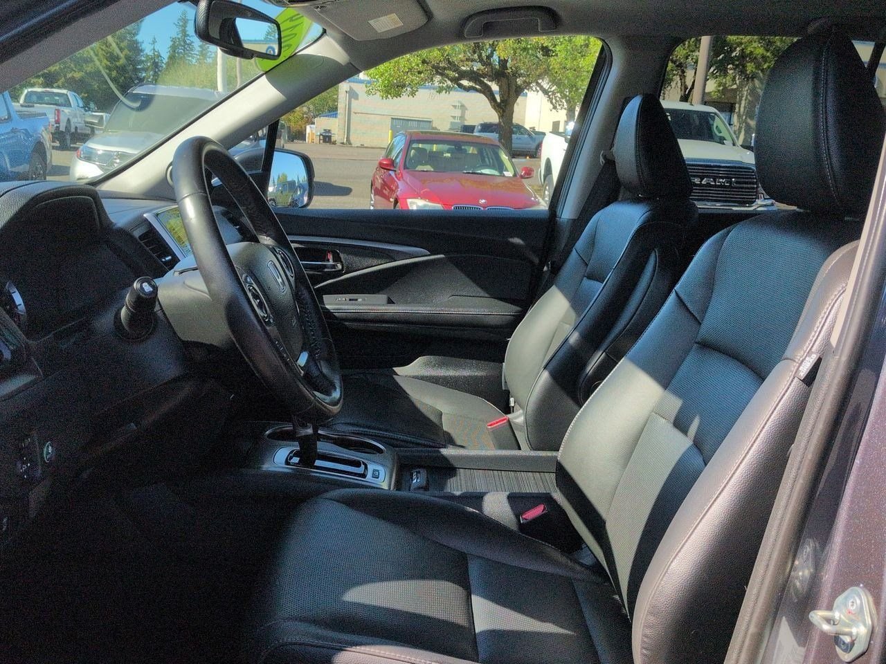 Used 2019 Gray Honda RTL-T image 12