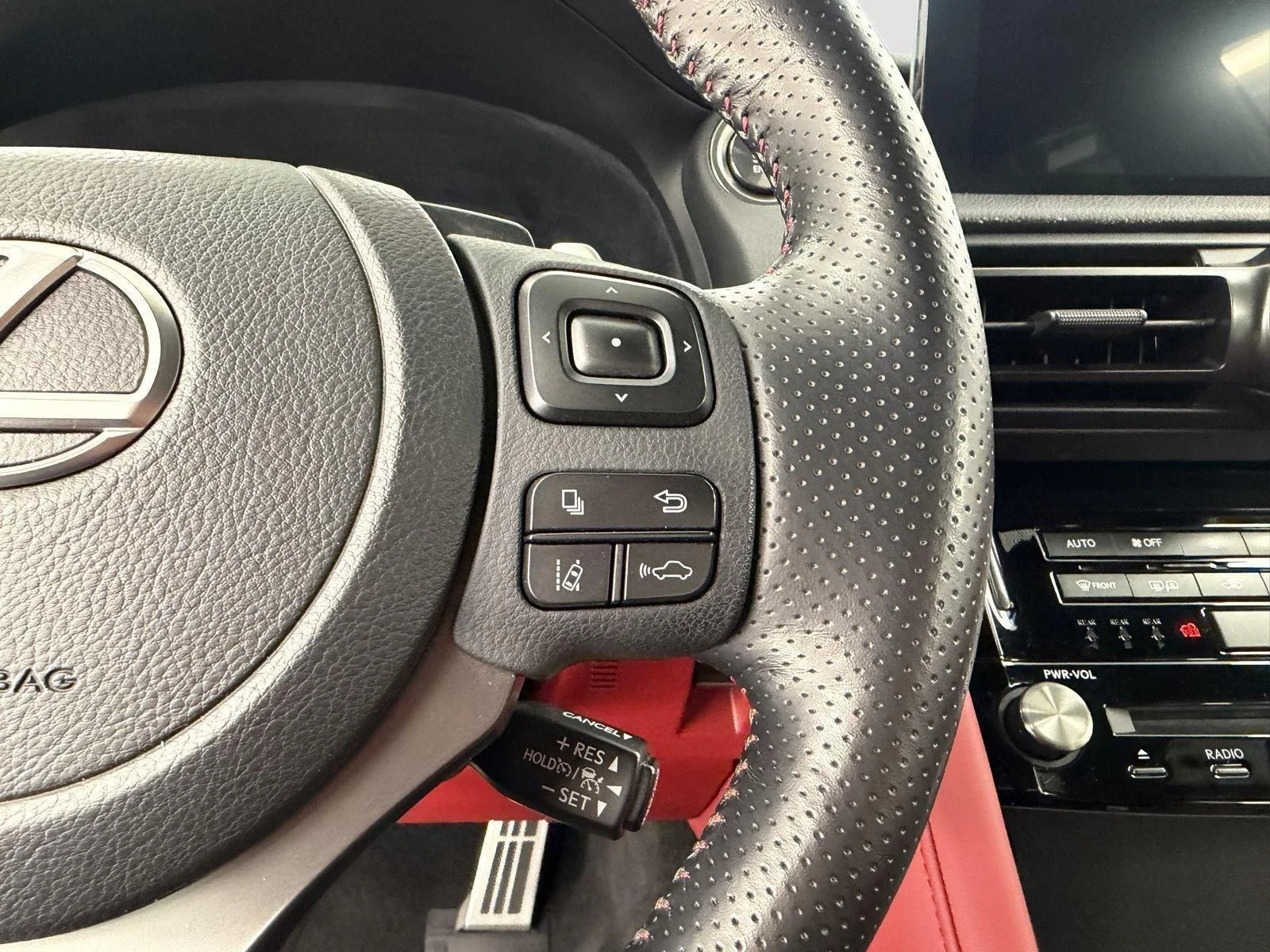 Used 2023 Iridium Lexus IS 350 F SPORT image 9