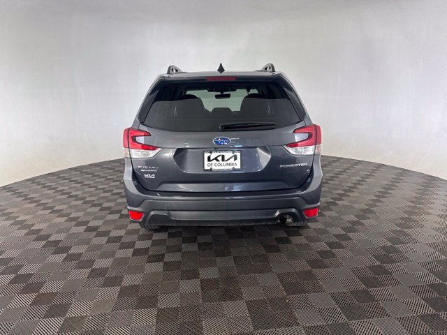 Used 2024 Gray Subaru Premium image 8