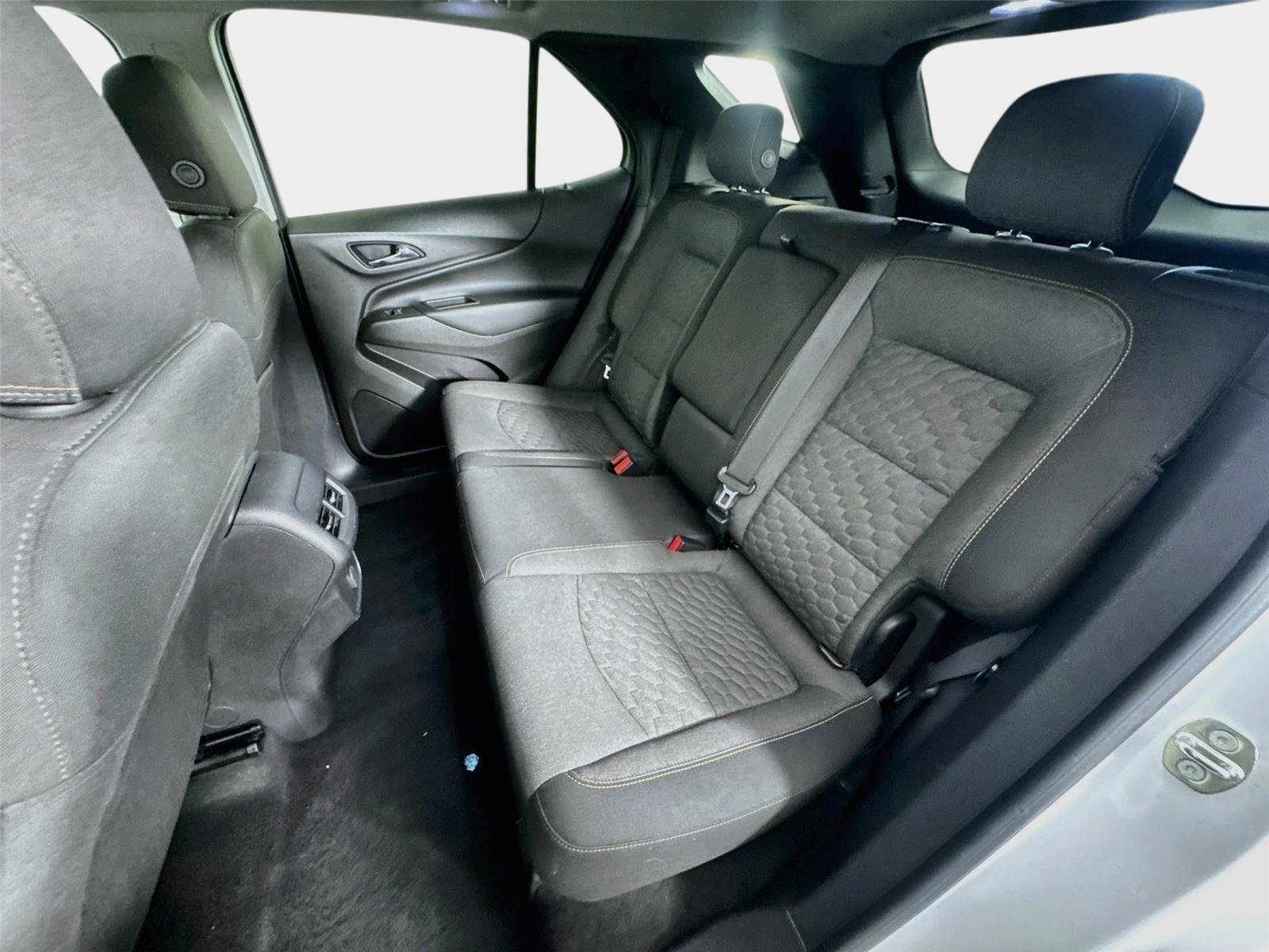Used 2018 Summit White Chevrolet LT image 21