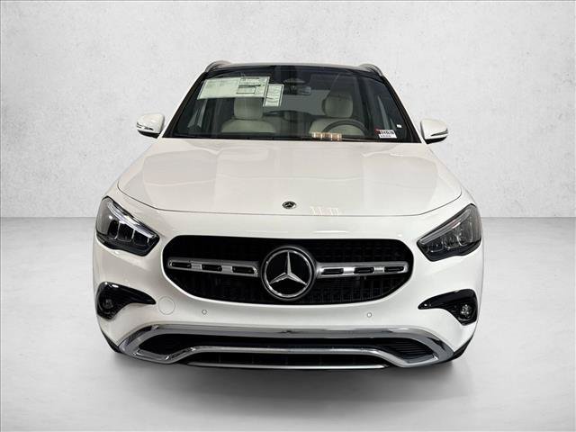 New 2026 Polar White Mercedes-Benz GLA 250 image 32