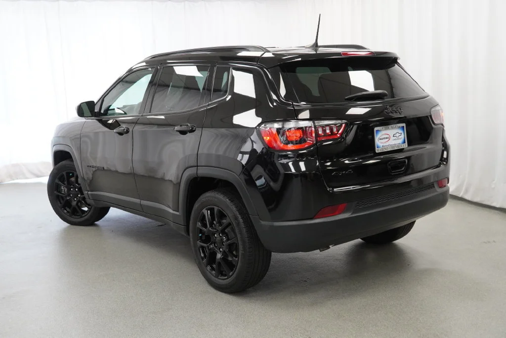 Used 2023 Black Jeep Altitude 4x4 image 8