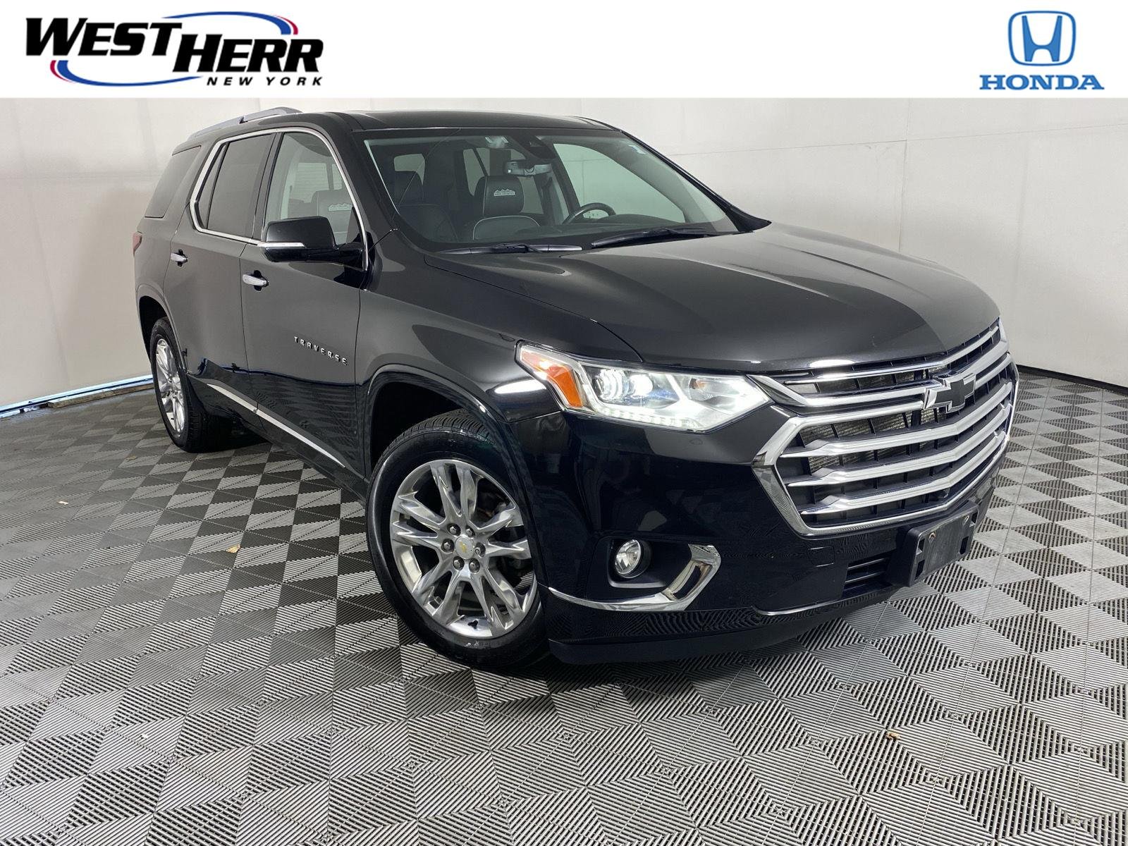 Used 2020 Mosaic Black Metallic Chevrolet High Country image 1