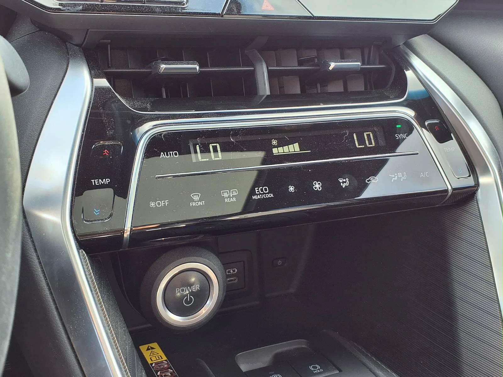 Used 2023 Pearl Toyota Limited image 10