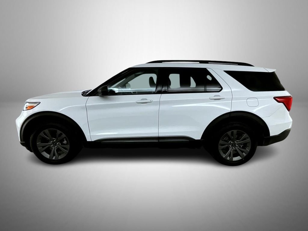 Used 2021 White Ford XLT image 8