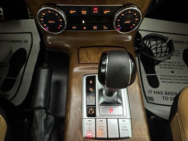 Used 2016 White Mercedes-Benz G 550 image 17