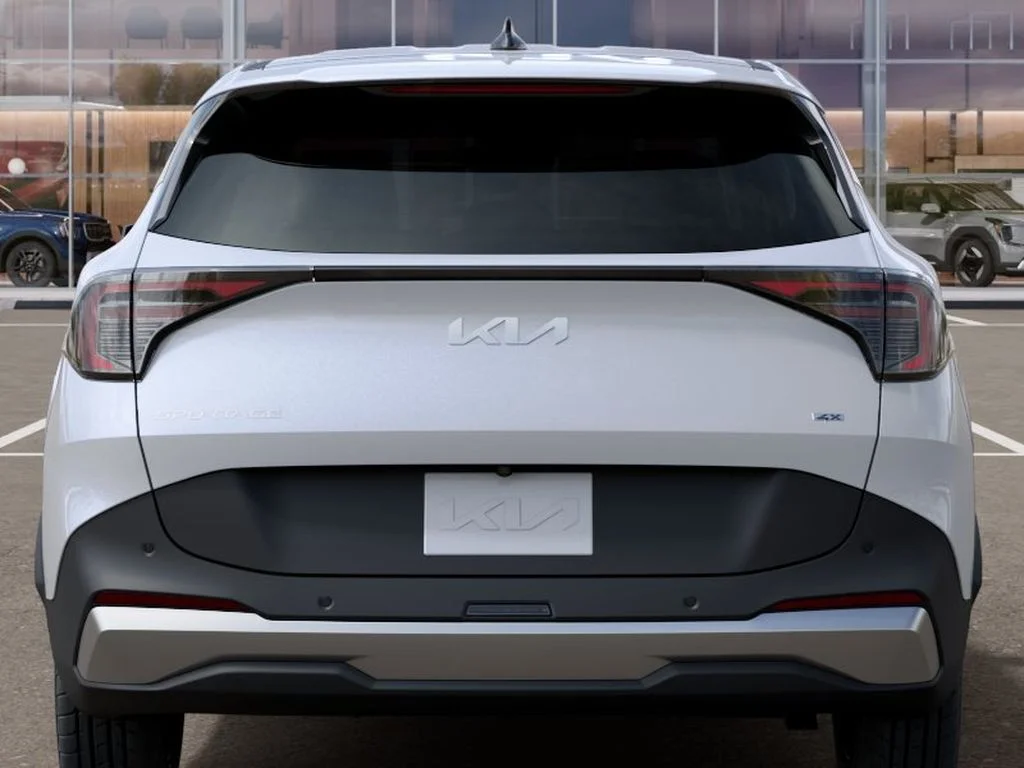New 2027 GLACIAL WHITE PEARL Kia LX image 13