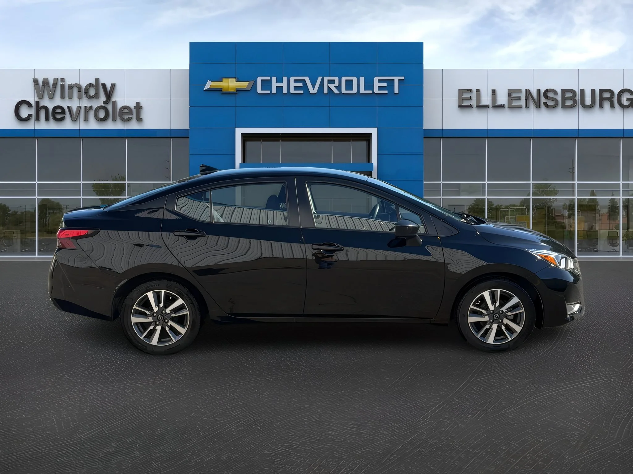 2024 Nissan Versa Sedan SV - Photo 8