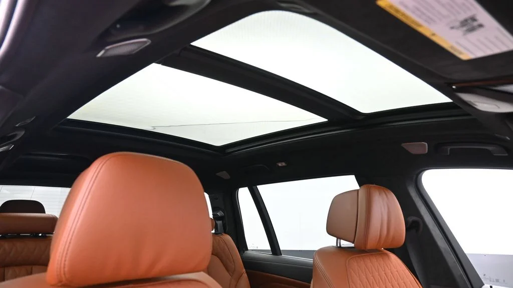 2025 BMW X7 ALPINA XB7 - Photo 24