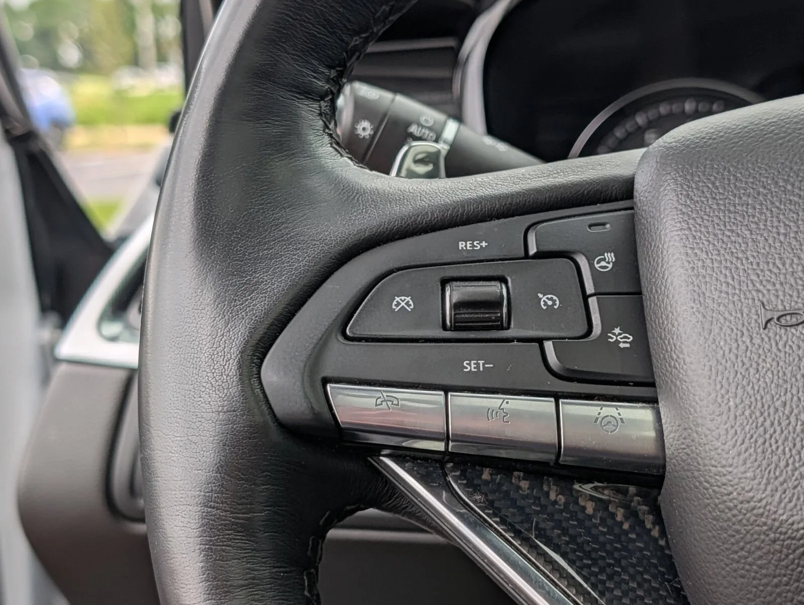 2024 Cadillac XT6 Sport - Photo 38
