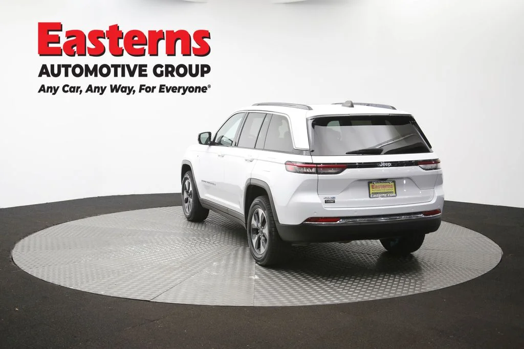 Used 2024 White Jeep 4xe image 69