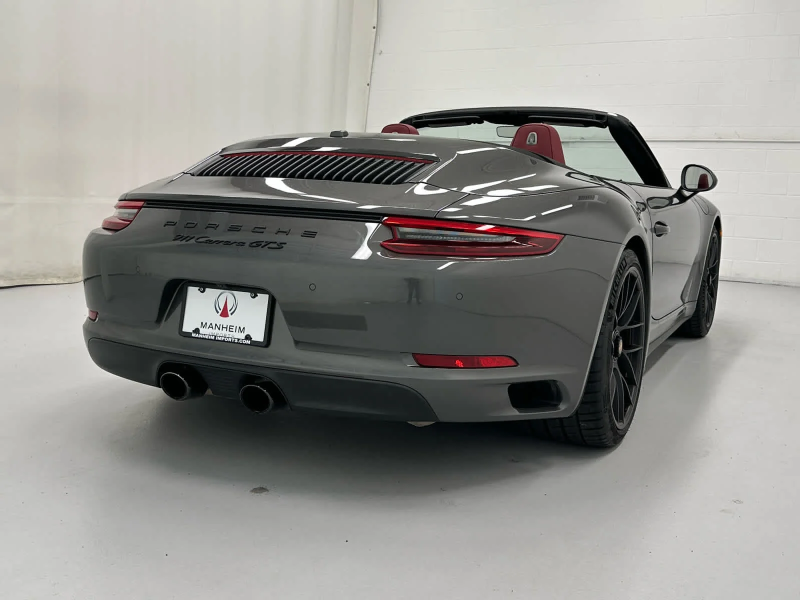 Used 2019 Agate Grey Metallic Porsche Carrera GTS image 6