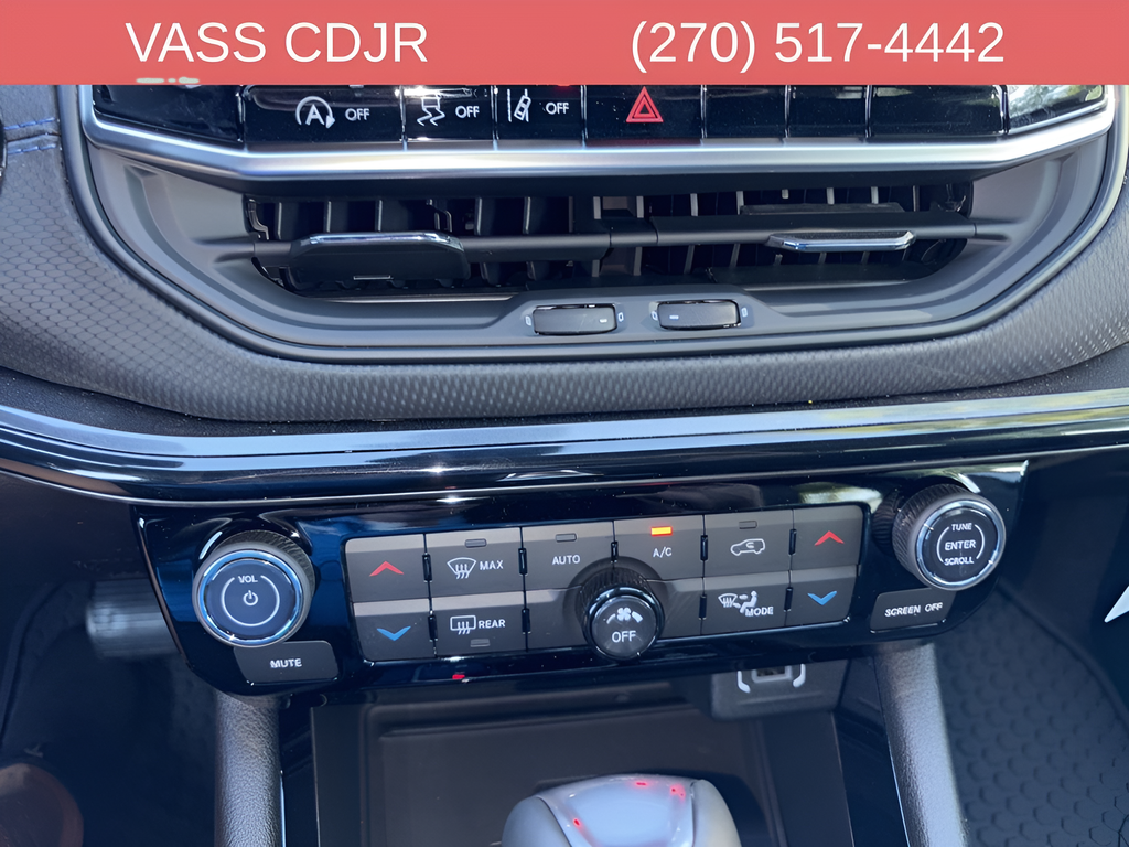 Certified Used 2026 White/off-white Jeep Latitude image 22