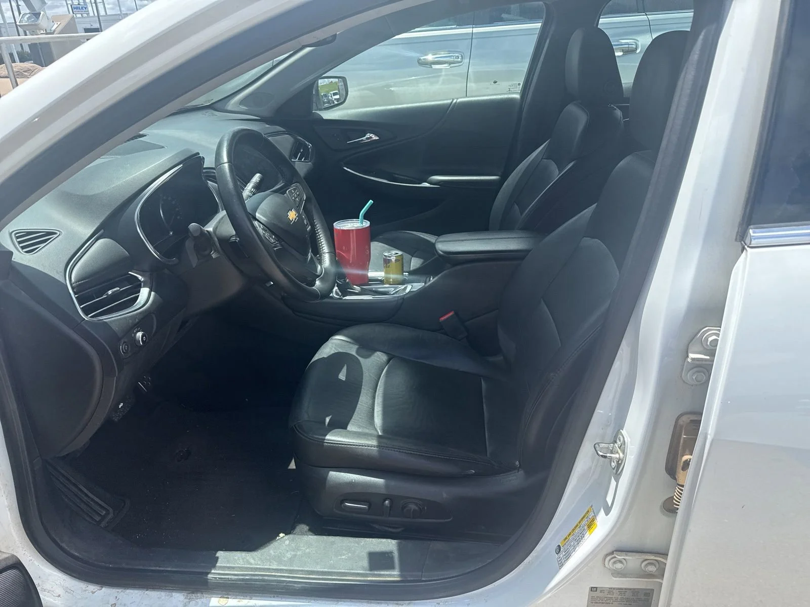 Used 2016 SUMMIT WHITE Chevrolet LT image 7