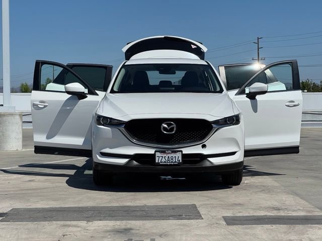 Used 2017 Snowflake White Pearl Mazda Sport image 28