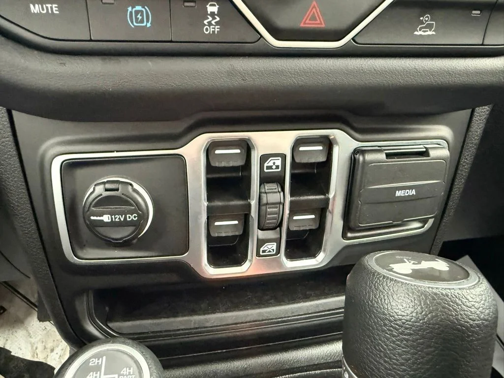 Used 2025 Black Jeep Sahara 4xe image 20