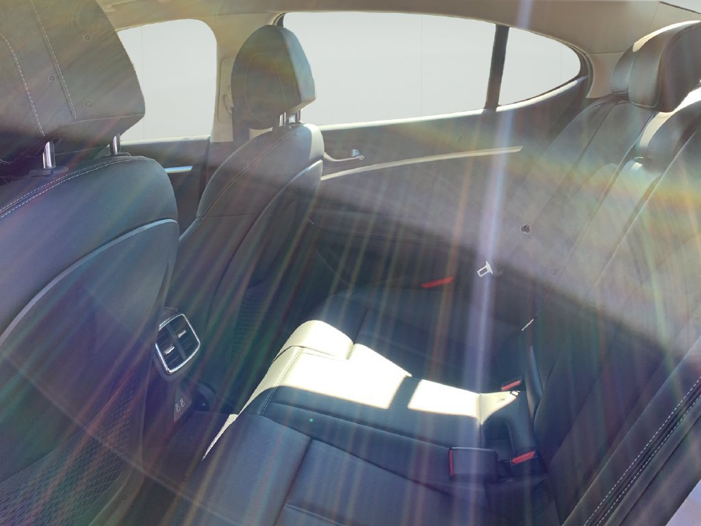 2026 GENESIS G70 Standard - Photo 16