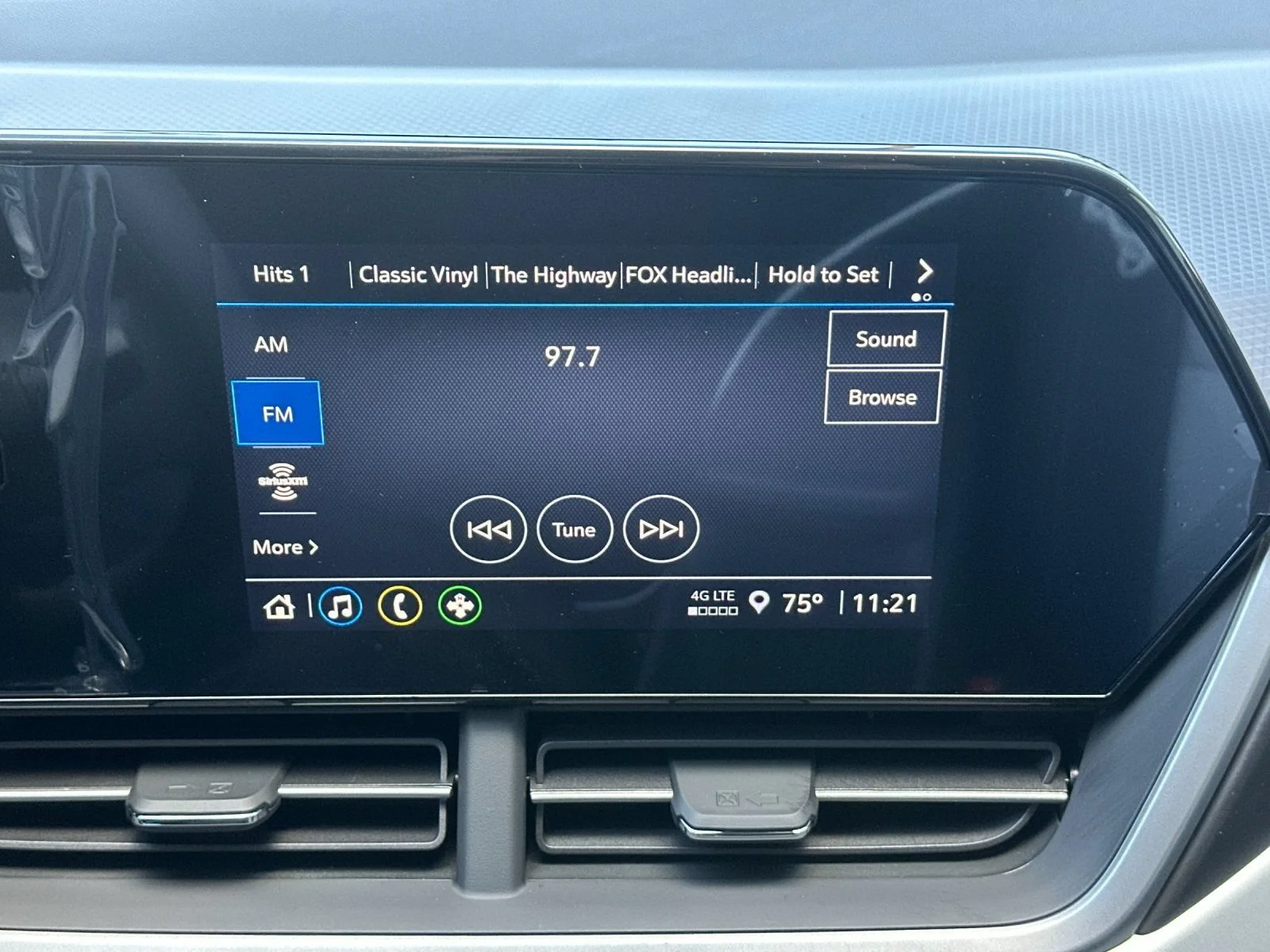 2026 Chevrolet Trax LS - Photo 18