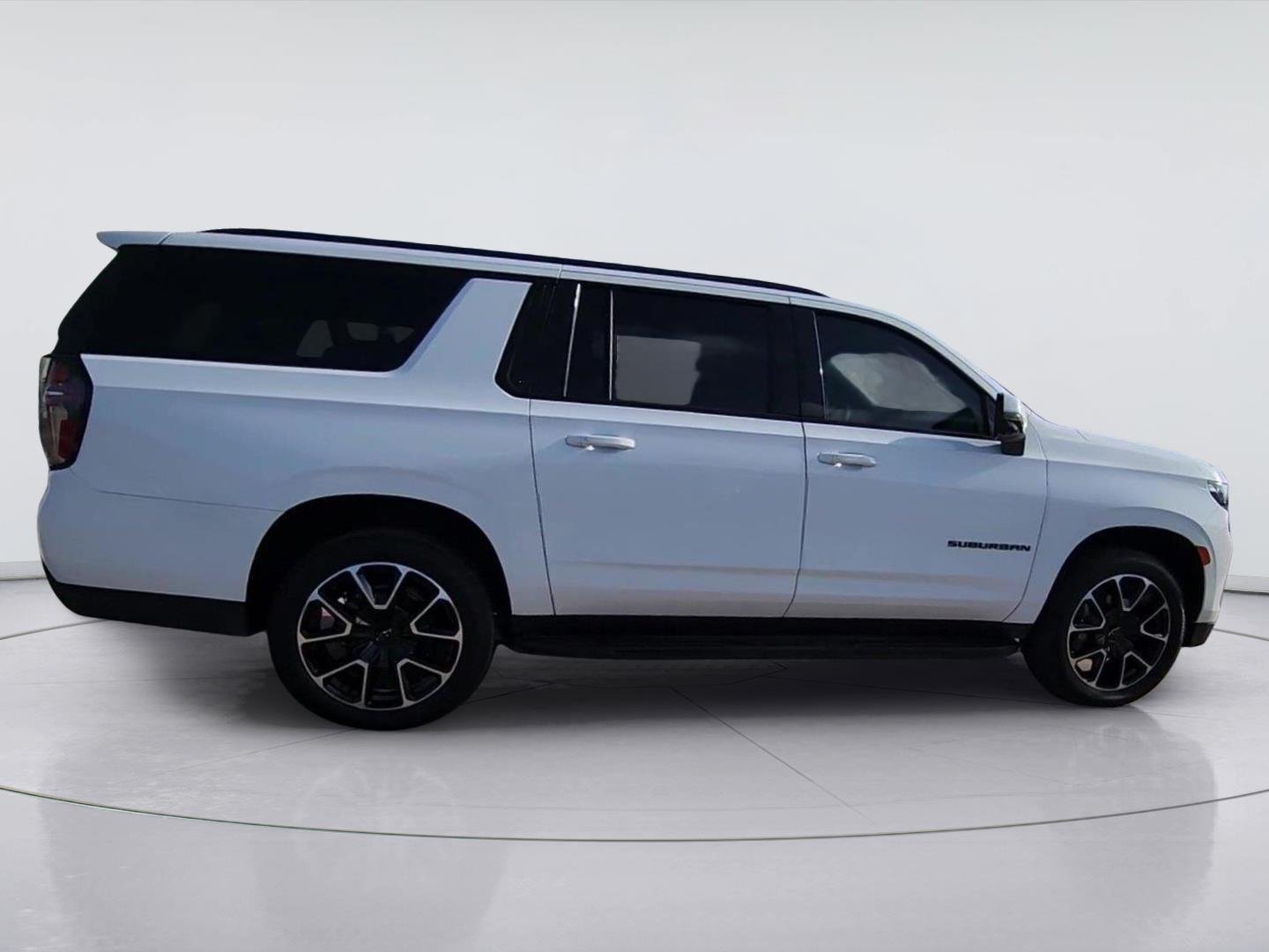 2024 Chevrolet Suburban RST - 8