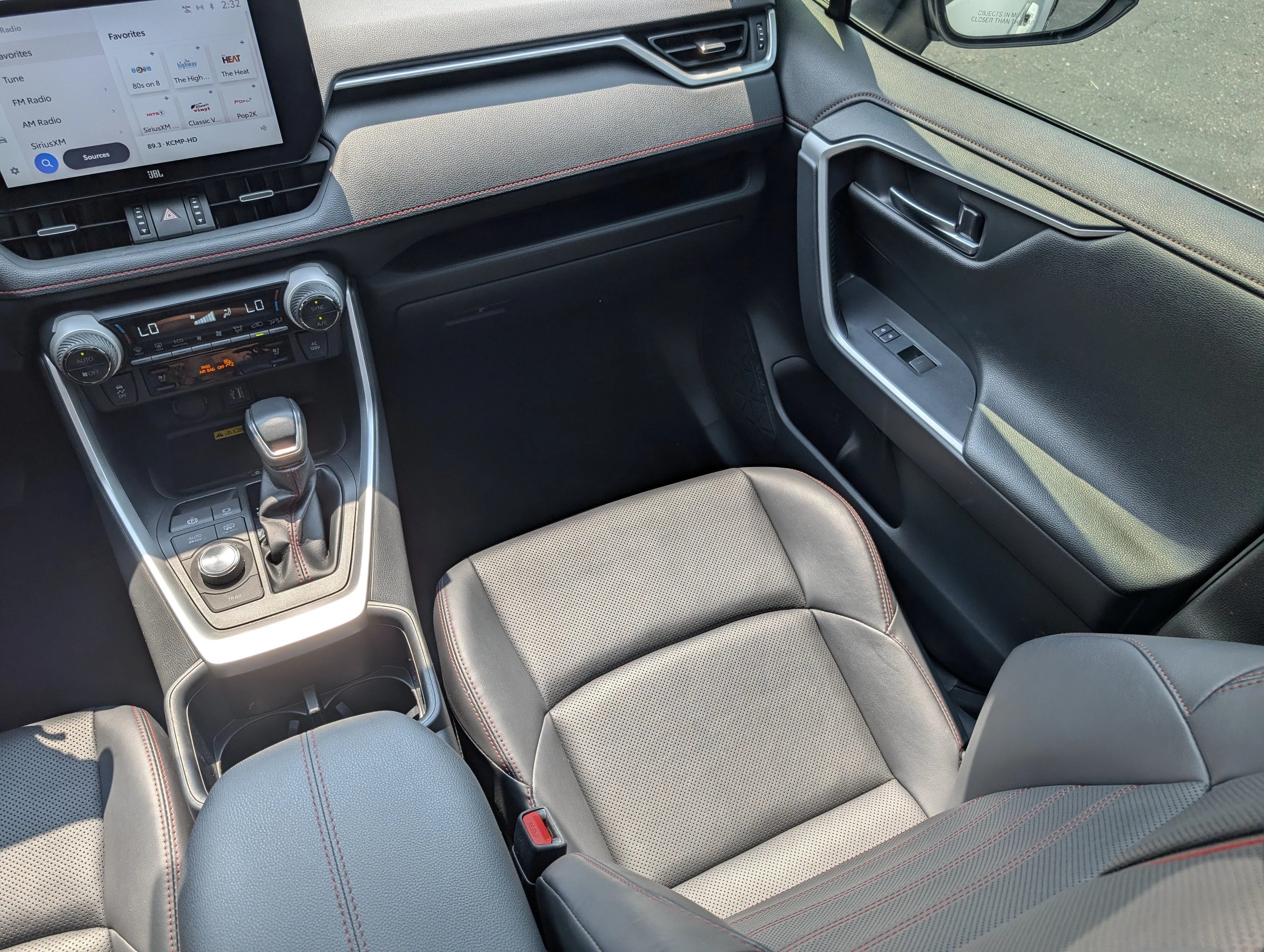 Used 2023 Wind Chill Pearl/Midnight Black Metallic Toyota XSE image 11