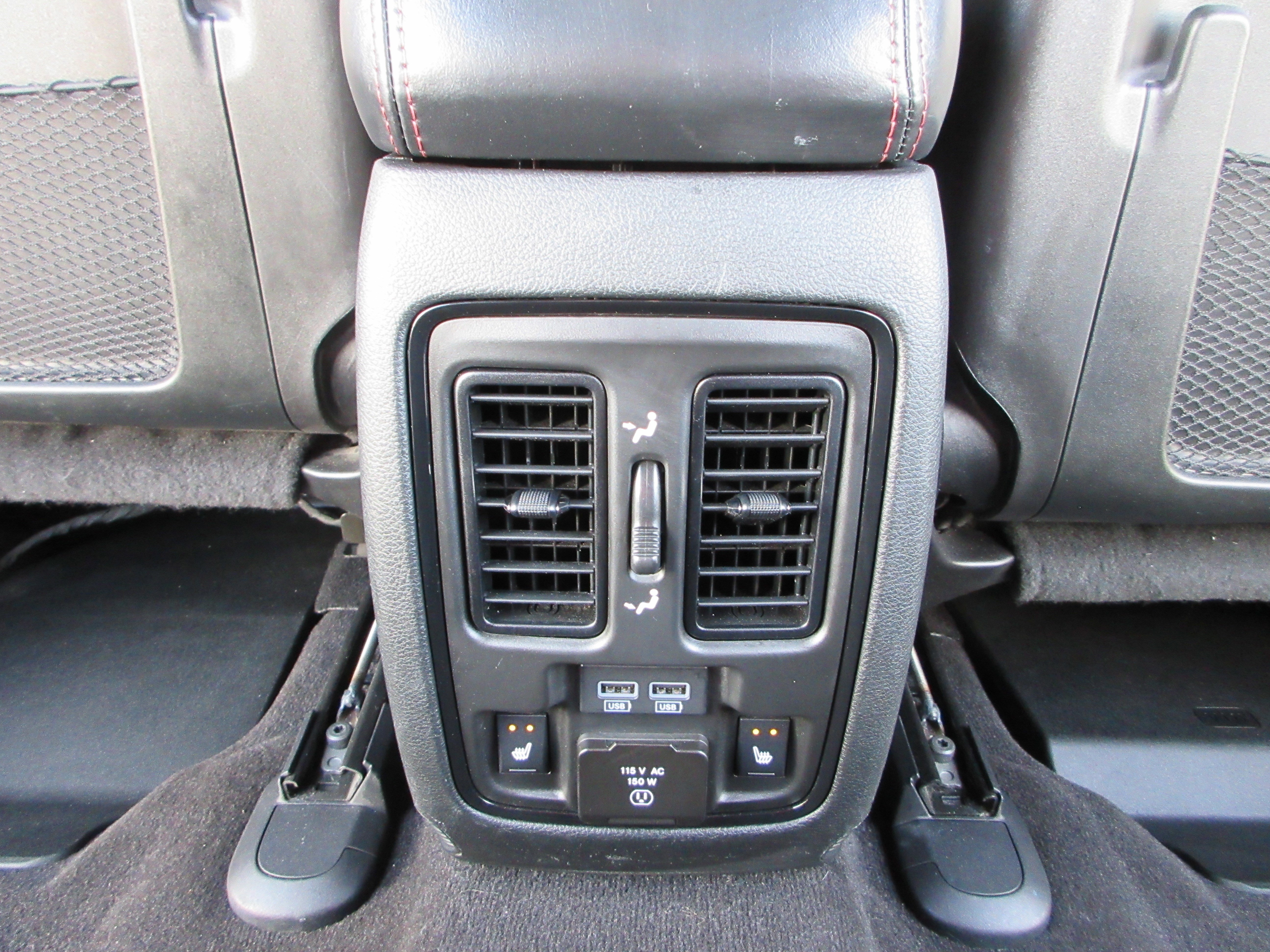 Used 2022 Destroyer Gray Clearcoat Dodge R/T image 24
