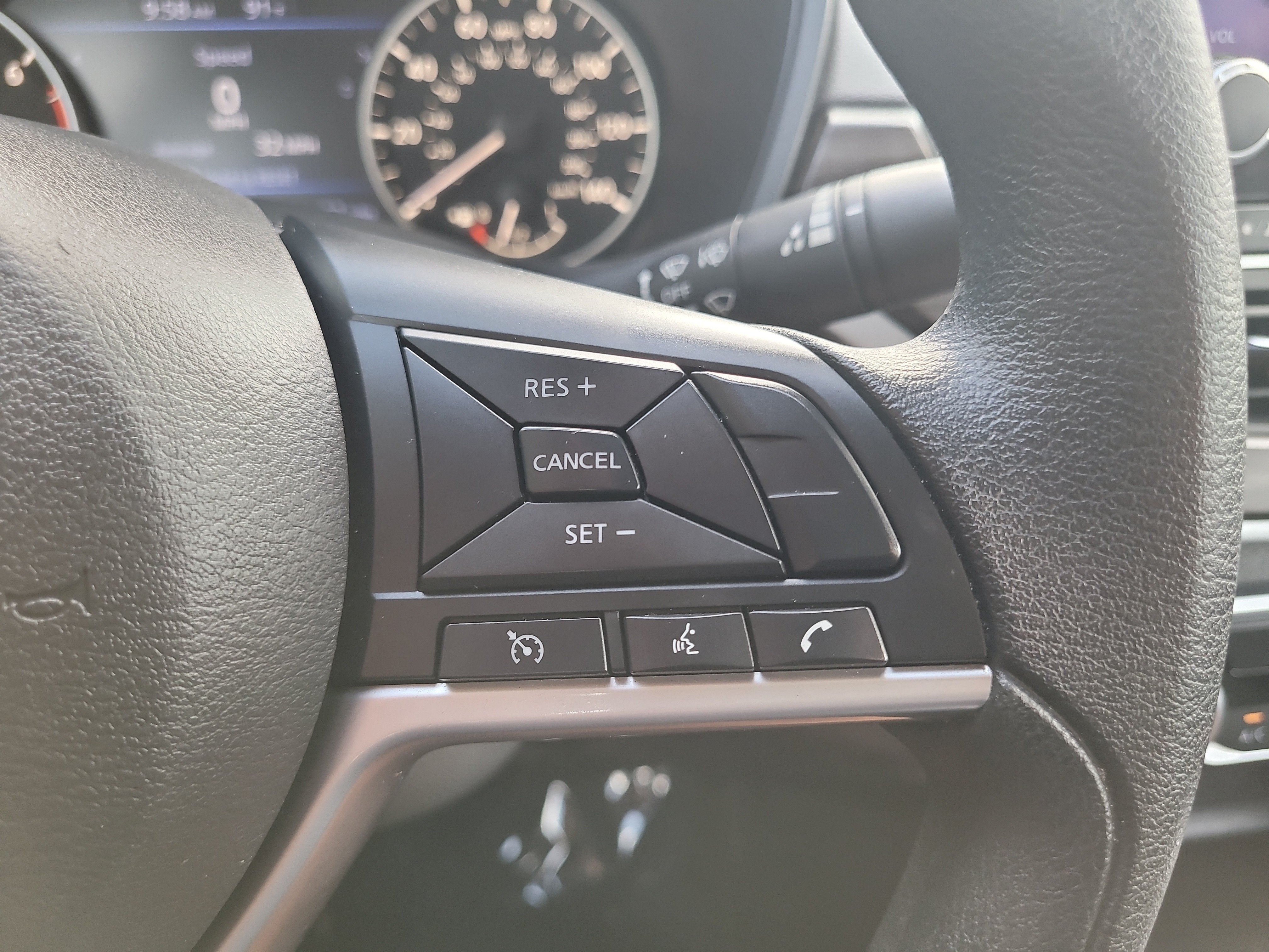 Used 2025 Gun Metallic Nissan SV image 28