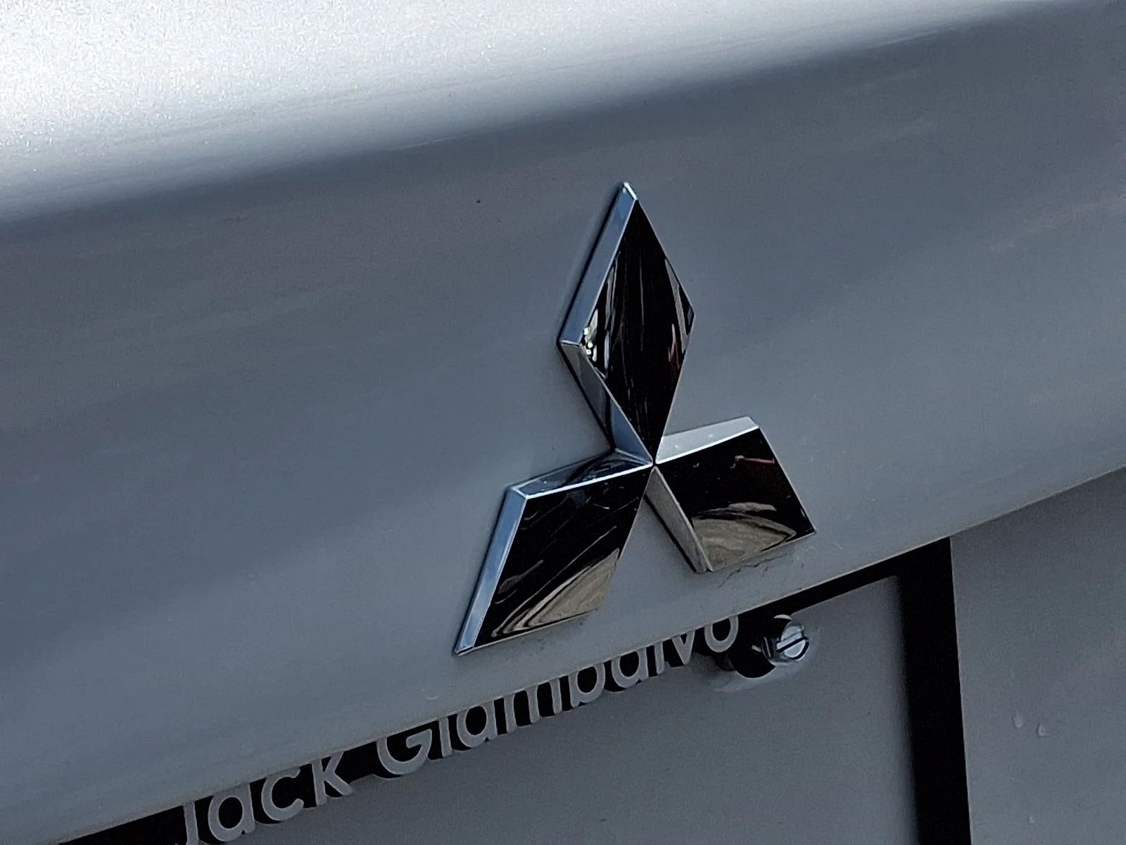 Used 2025 White Mitsubishi 2.0 ES image 30