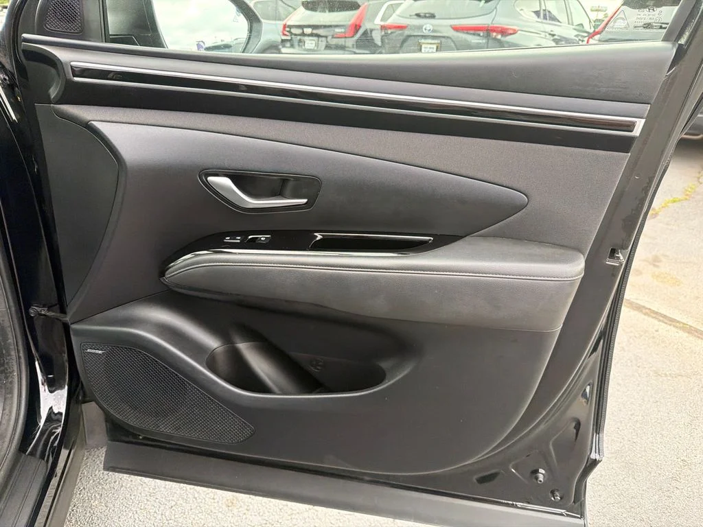 Used 2022 Black Hyundai SEL image 14