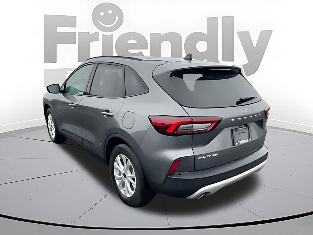 Used 2025 Gray Ford Active image 7