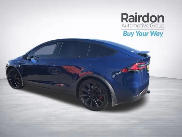 Used 2020 Blue Tesla Performance image 6