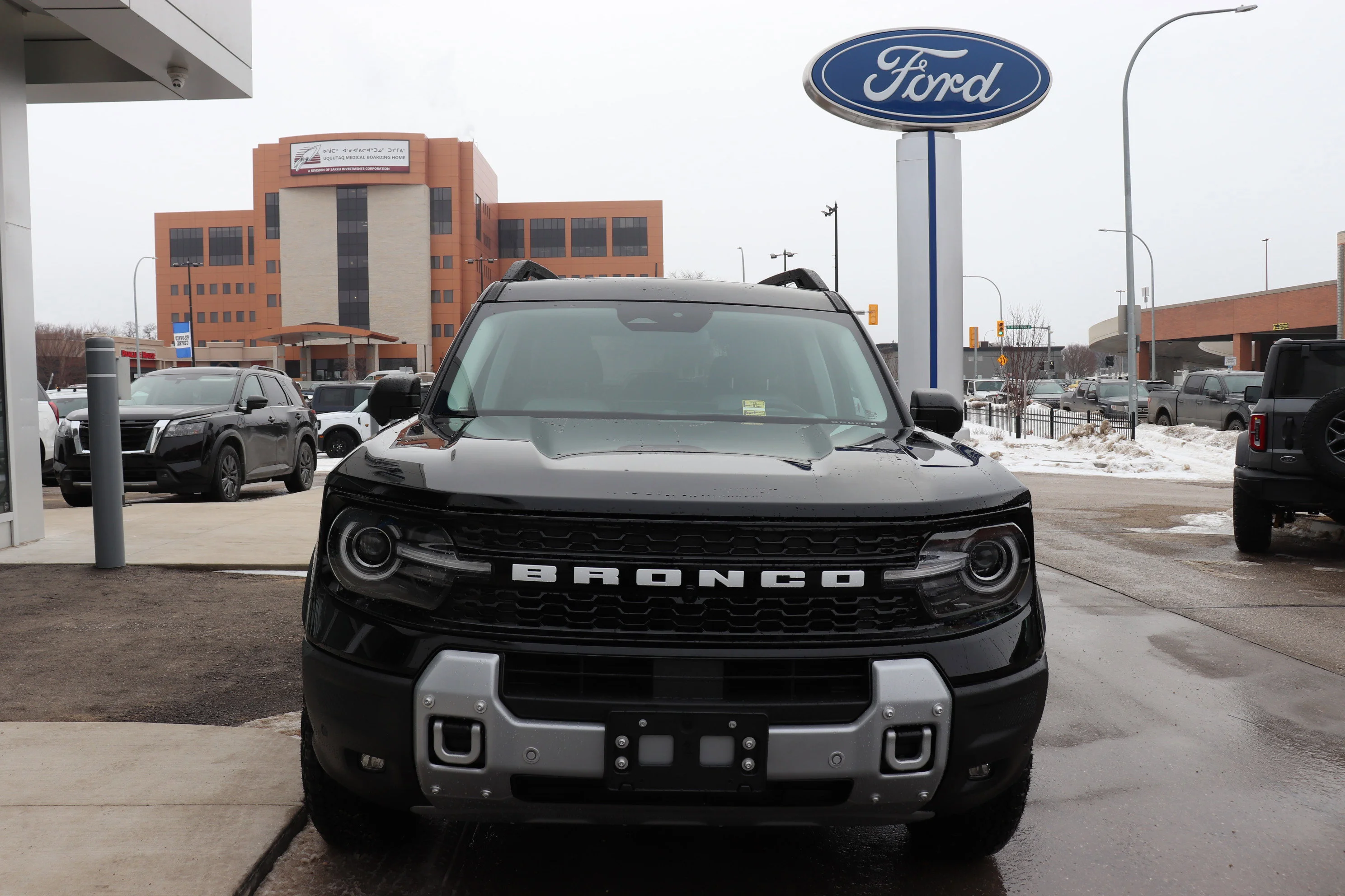 New 2026 SHADOW BLACK Ford Badlands image 2
