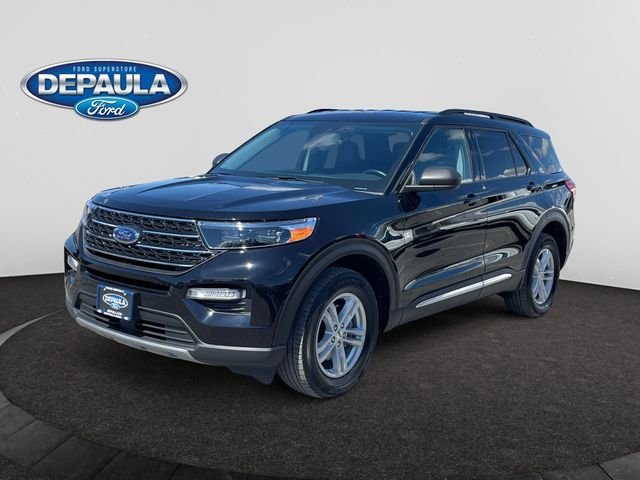 2023 Ford Explorer XLT 4WD's photo