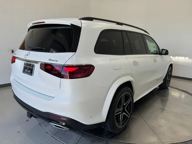 New 2026 Moonlight White Magno Mercedes-Benz GLS 450 image 33