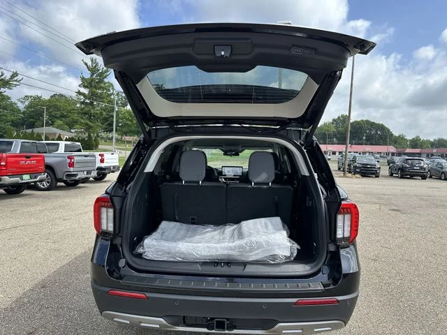 New 2026 Agate Black Metallic Ford Active image 23