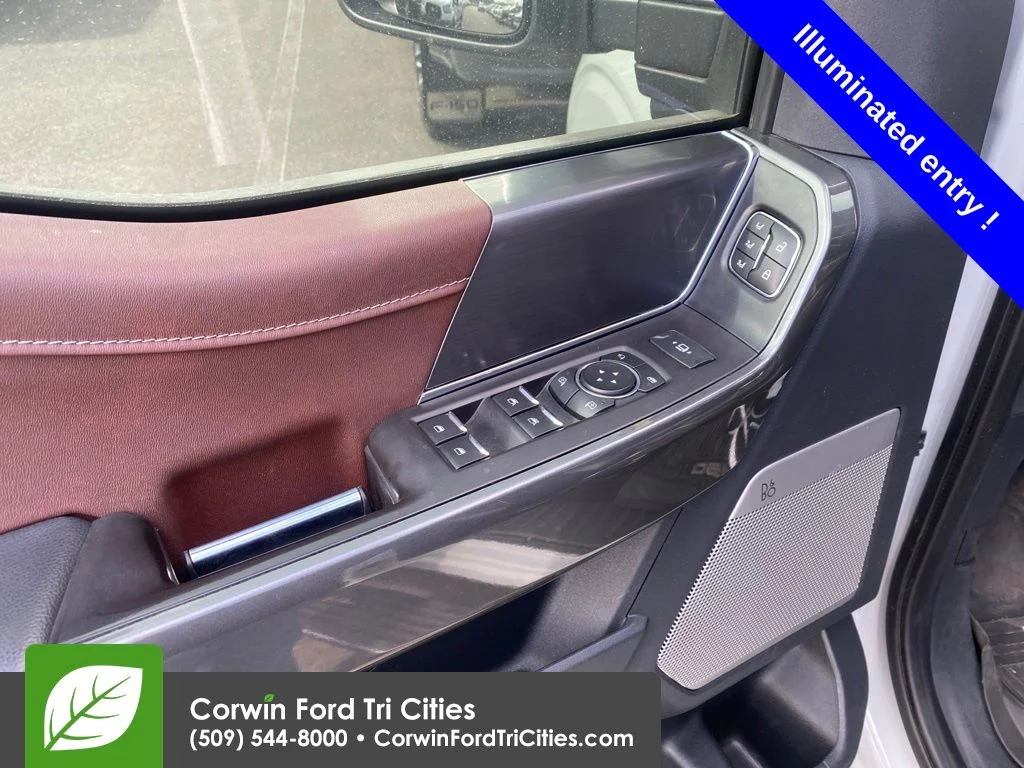 Used 2023 Avalanche Ford Lariat image 8