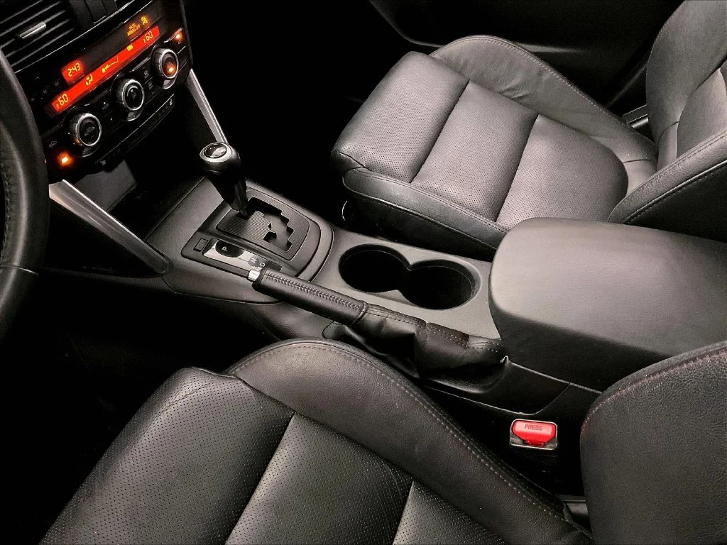Used 2014 White Mazda Grand Touring image 20
