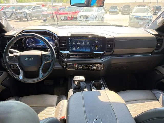 Used 2024 Black Chevrolet ZR2 image 32