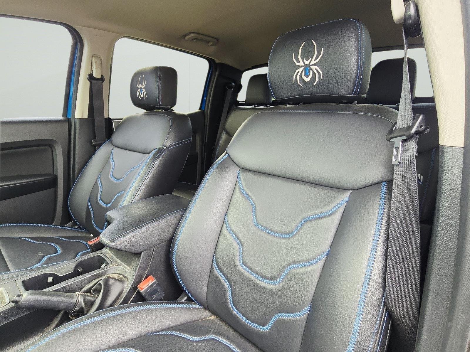 Used 2022 Velocity Blue Ford XLT image 9