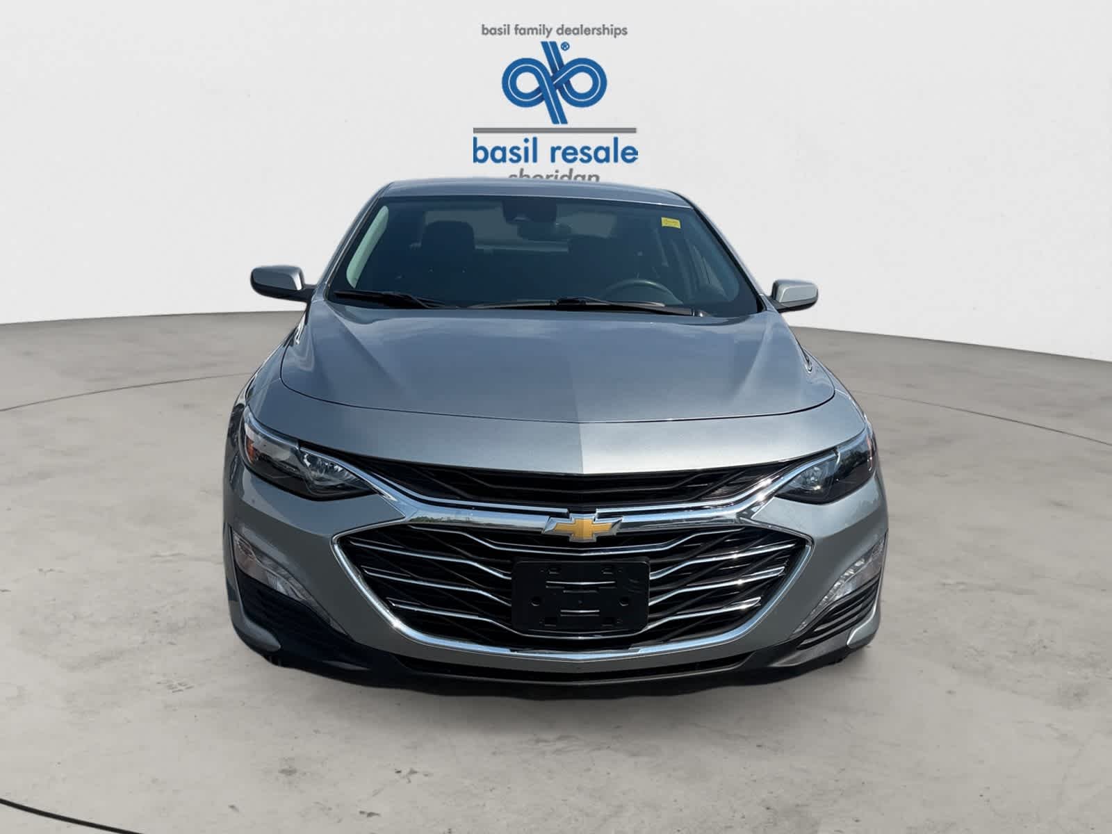Used 2024 Sterling Gray Metallic Chevrolet LT image 10