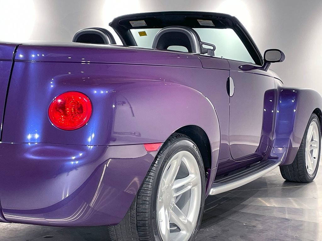 2004 Chevrolet SSR LS - Photo 33