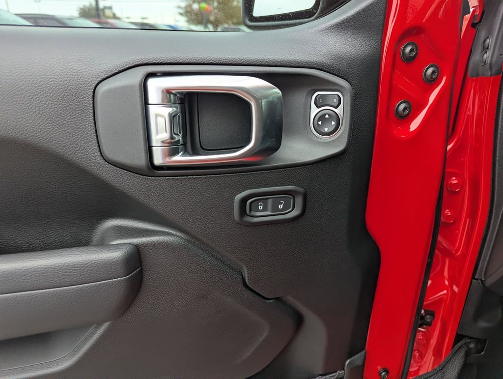 New 2026 Firecracker Red Clear-Coat Exterior Paint Jeep Sport S image 15